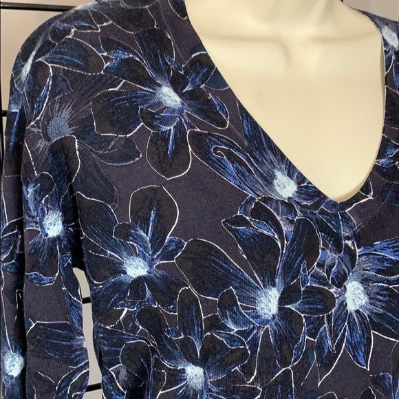 ~ ELLEN TRACY Luxurious Sweater Mid Weight XS, L - Picture 3 of 8